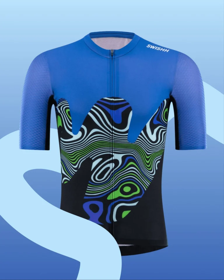 Instagram post from swishh_triathlon. This post is in position 0.